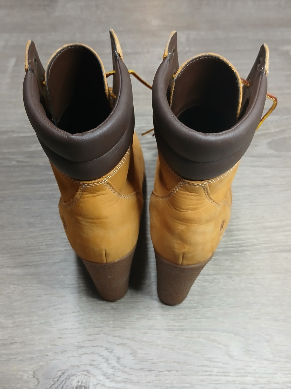 Timberland Wheat and Dark Brown Lace-Up Block Heel Ankle Boots - Picture 11 of 12